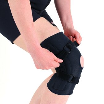 RAFYS KNIEBRACE / PATELLABRACE MET KRUISBANDEN