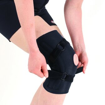 RAFYS KNIEBRACE / PATELLABRACE MET KRUISBANDEN