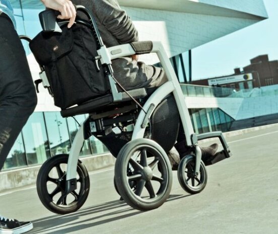 ROLLATOR ROLLZ MOTION